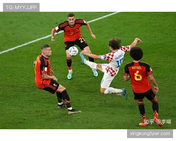 德布劳内 vs 莫德里奇：中场组织核心的战术角色与进攻效率对比