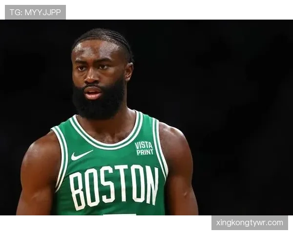 杰伦·布朗挡拆创造多次突破机会，效率显著提升比肩东契奇