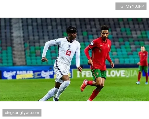 杜埃 vs 卡马文加：雷恩青训双星的中场角色与成长路径对比