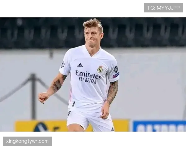 克罗斯本赛季加强直塞压制对手中场，助攻效率显著提升引领比赛趋势