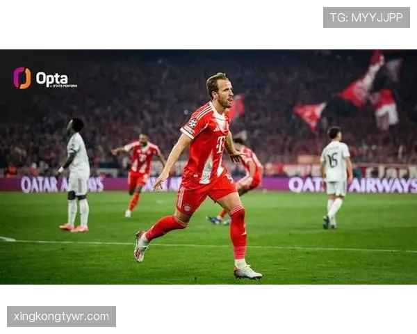 凯恩与莱万：拜仁中锋传承中的技术风格与战术角色对比